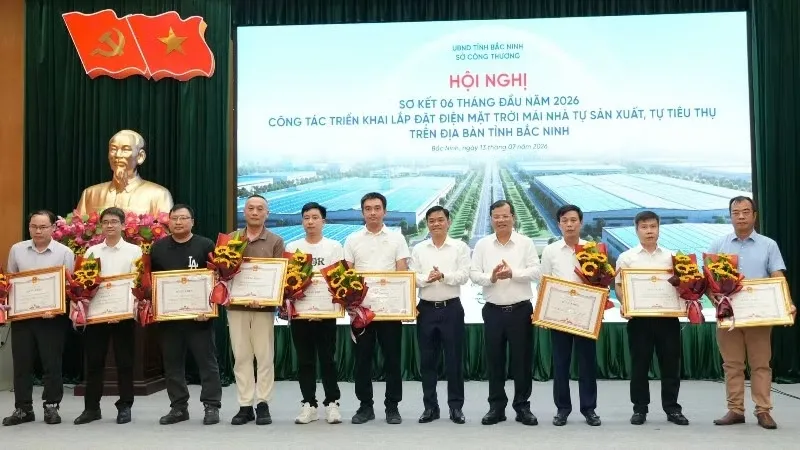 Bắc Ninh: Thúc đẩy điện mặt trời mái nhà, chuyển dịch năng lượng xanh, bền vững